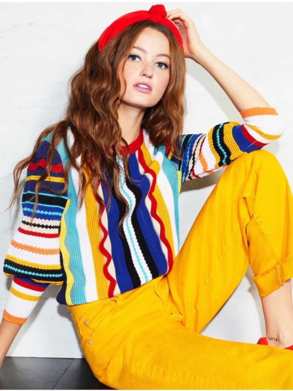 ALICE + OLIVIA Bishop Sleeve Pullover